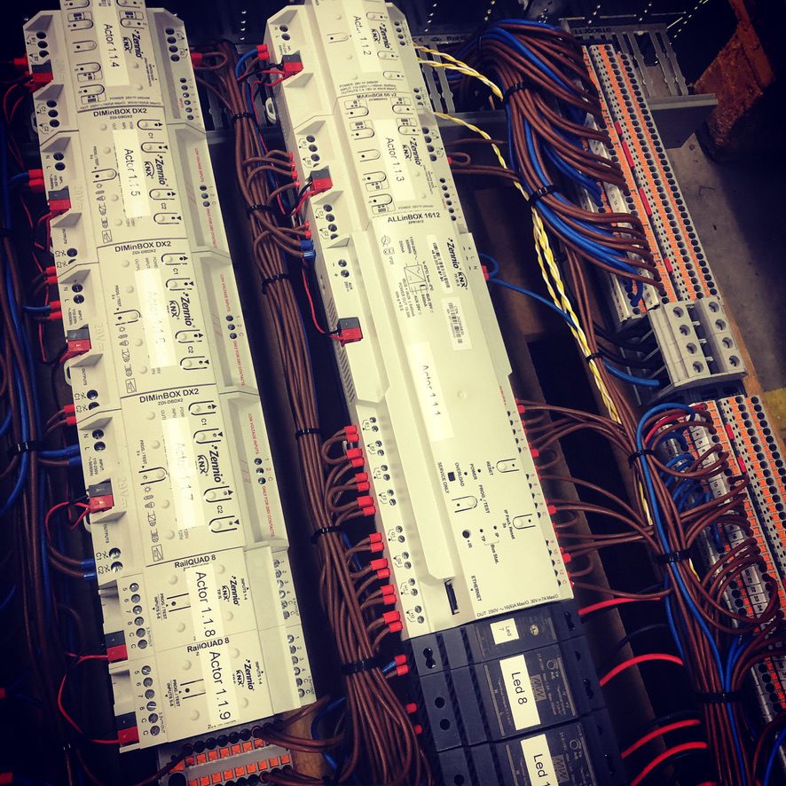 Bedrade KNX-modules in de verdeelkast